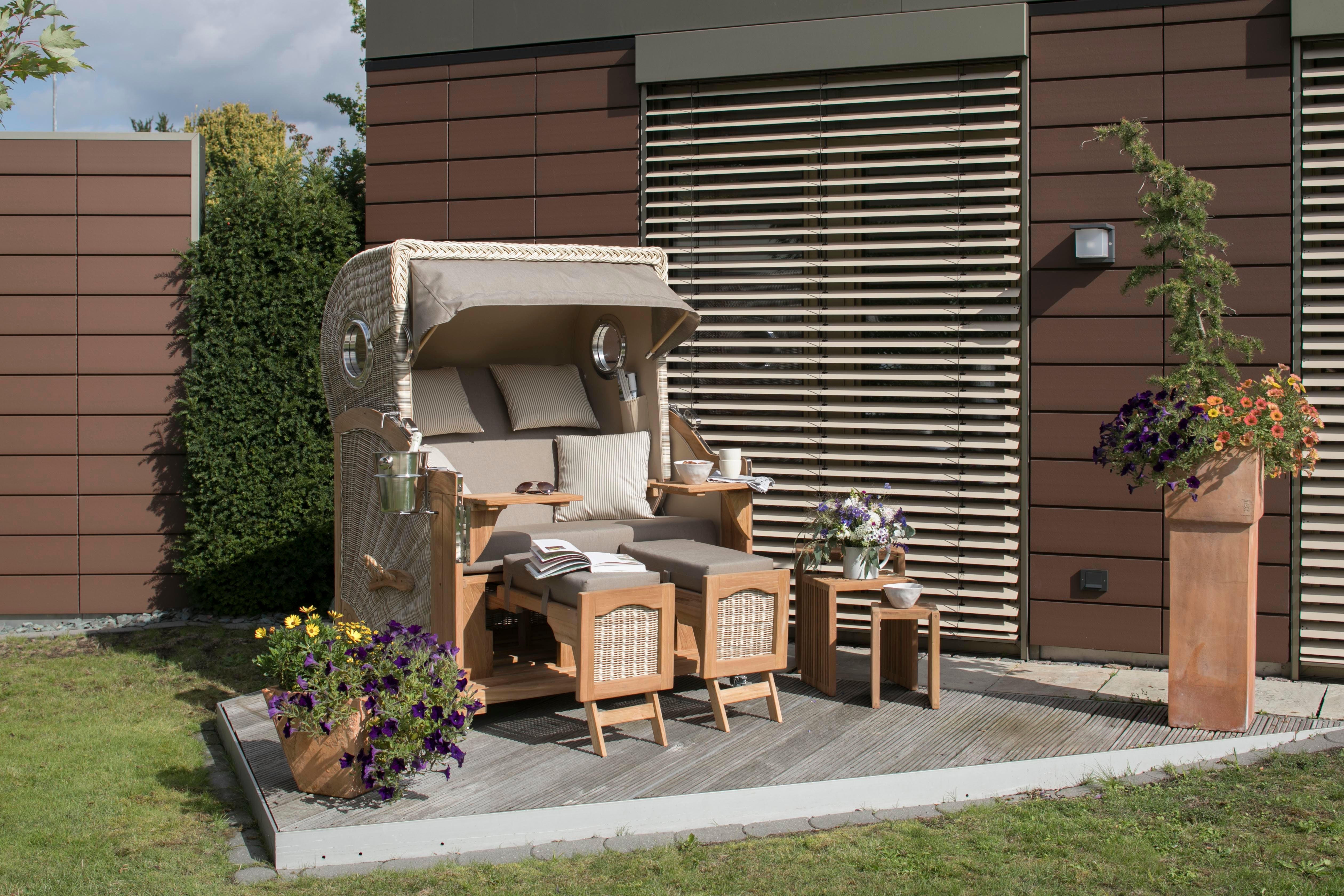 Strandkorb Düne Teak Bullauge Dessin 534 inkl. Feuerschale IDAHO