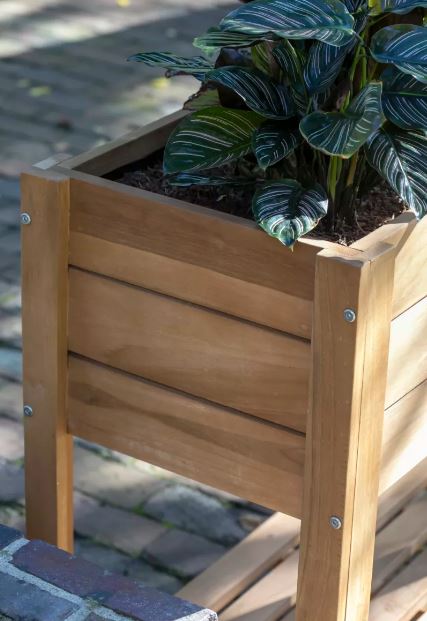 Teakholz Hochbeet mit Ablagefläche