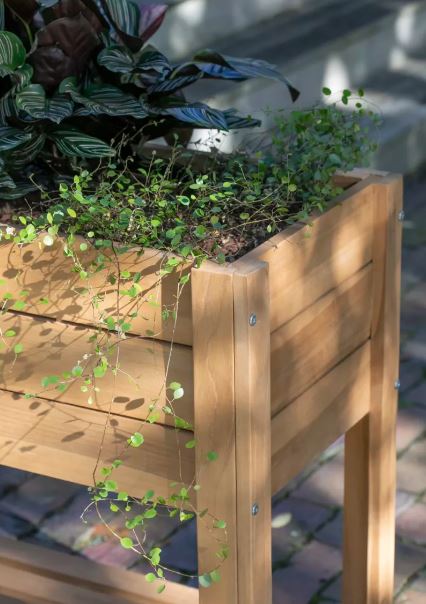 Teakholz Hochbeet mit Ablagefläche