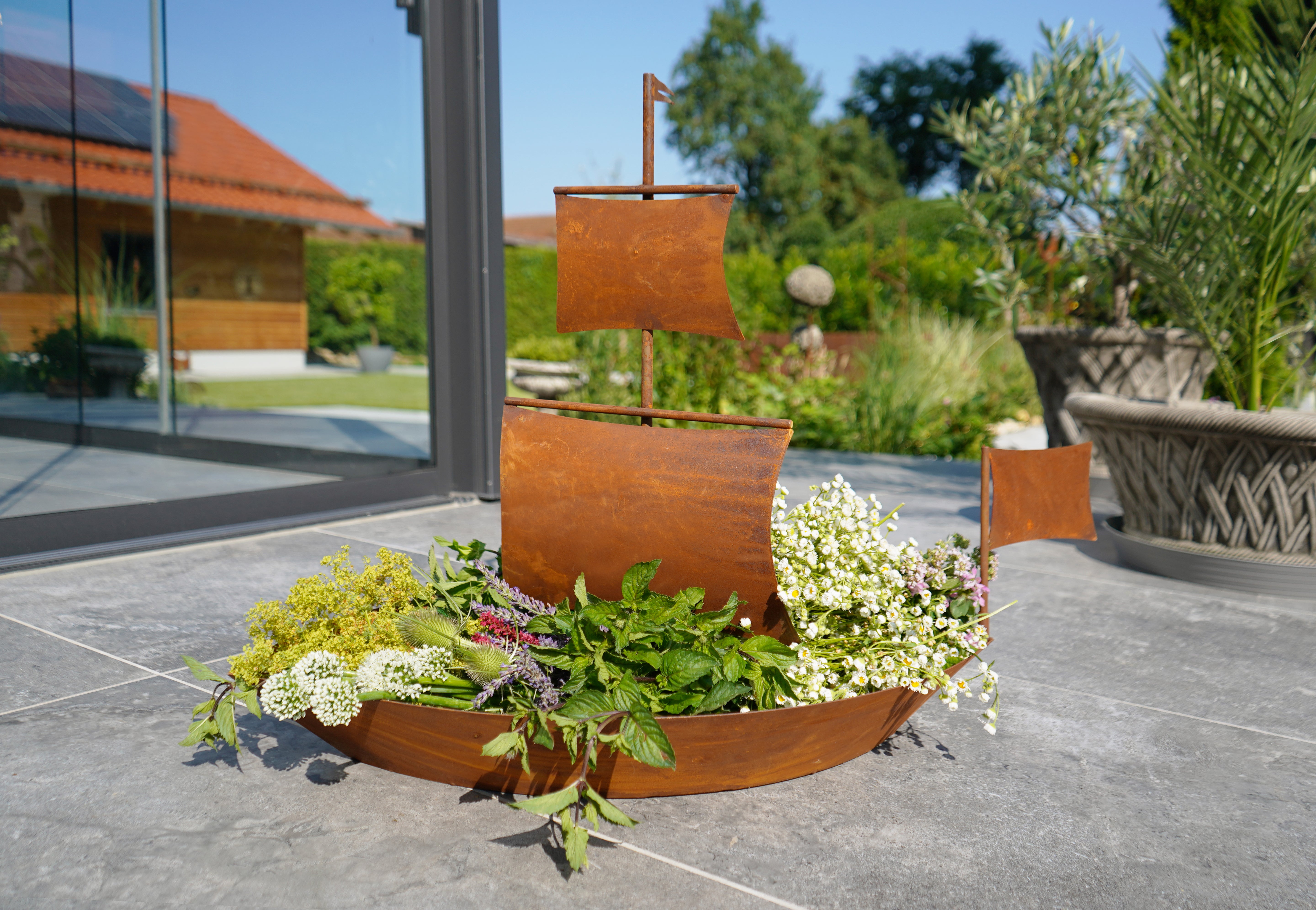 Edelrost Schiff zum Bepflanzen