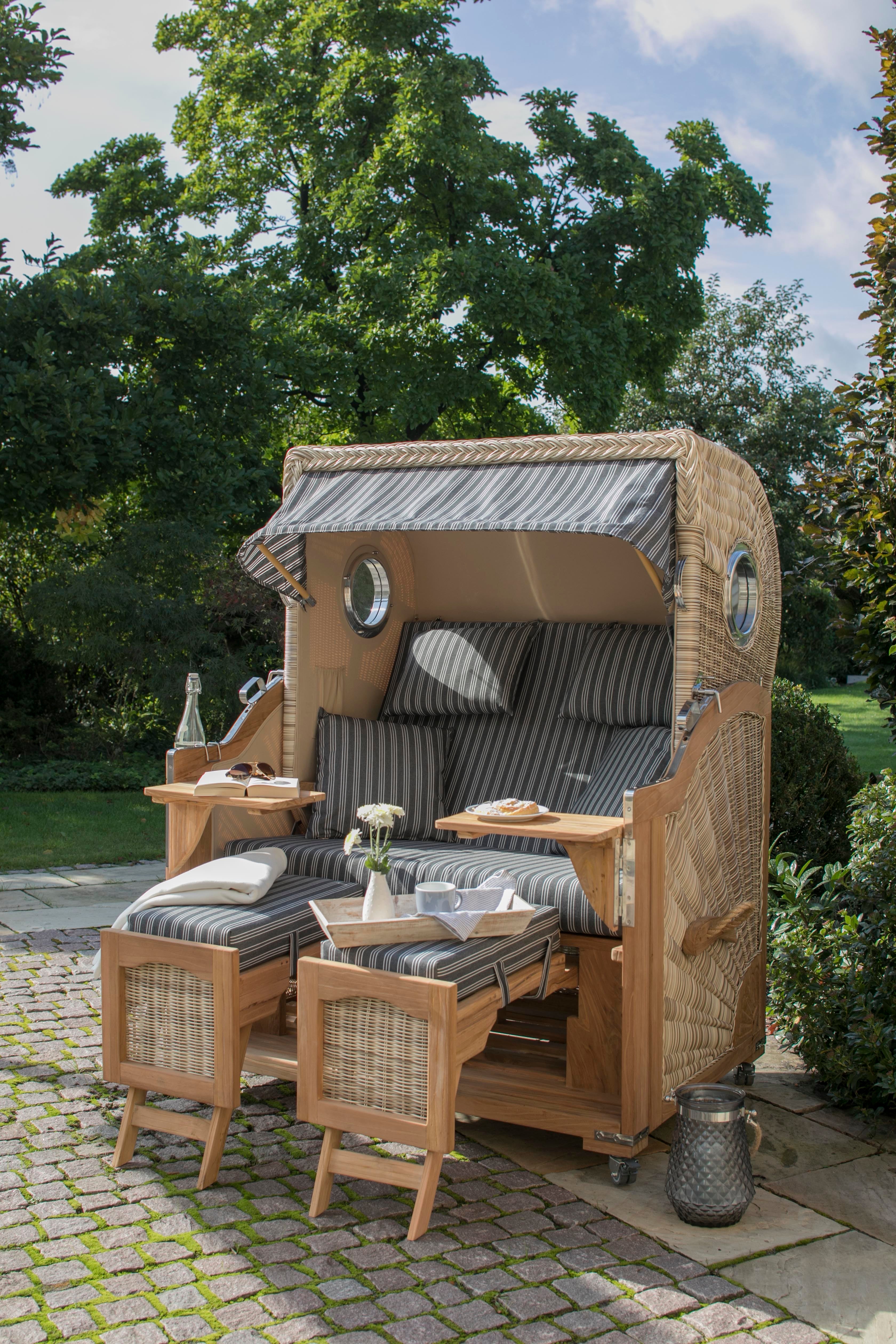 Strandkorb Düne Teak Bullauge Dessin 500 inkl. Sekt-/Champagnerkühler