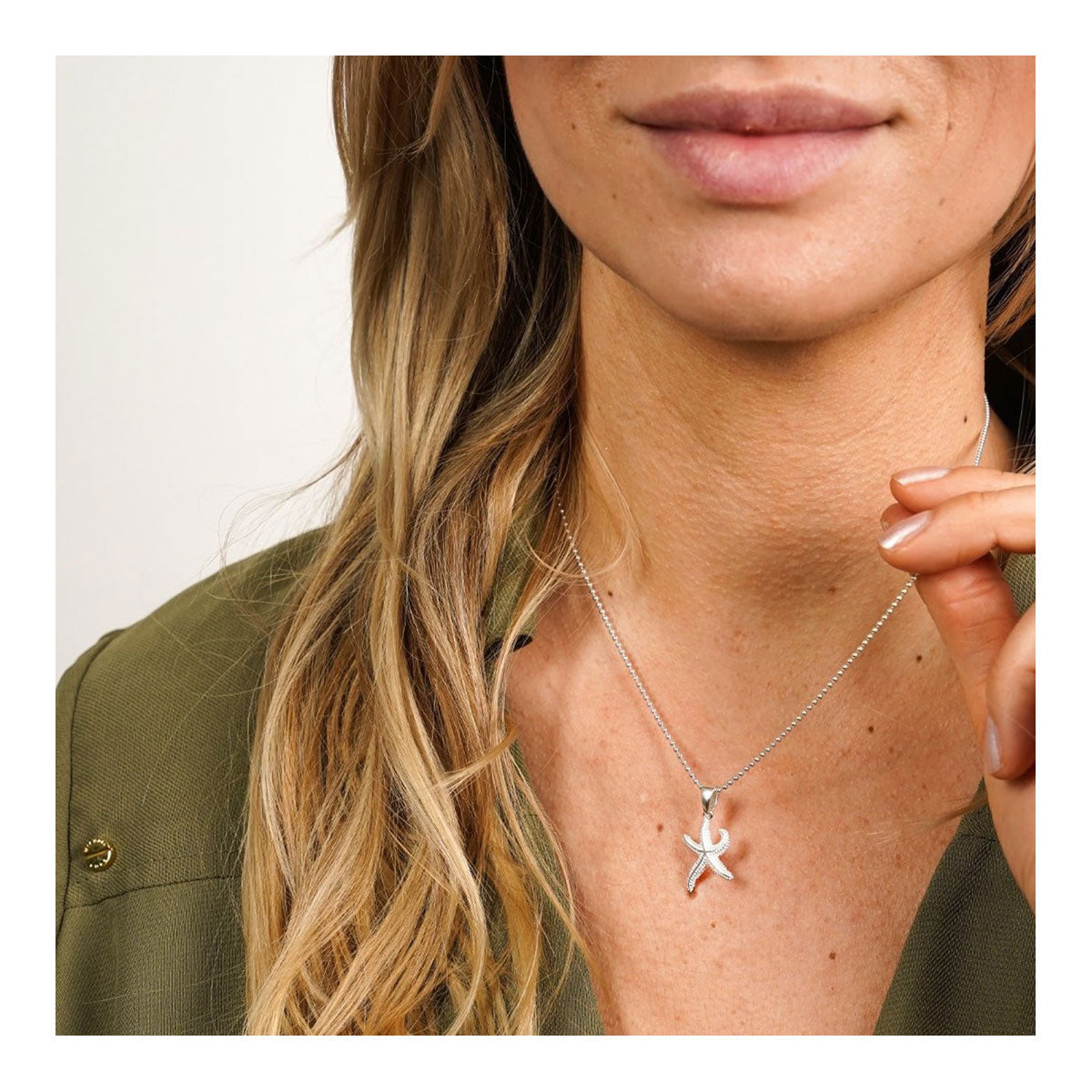 Kettenanhänger Seestern klein 925 Sterling Silber inkl. Kugelkette (50cm)