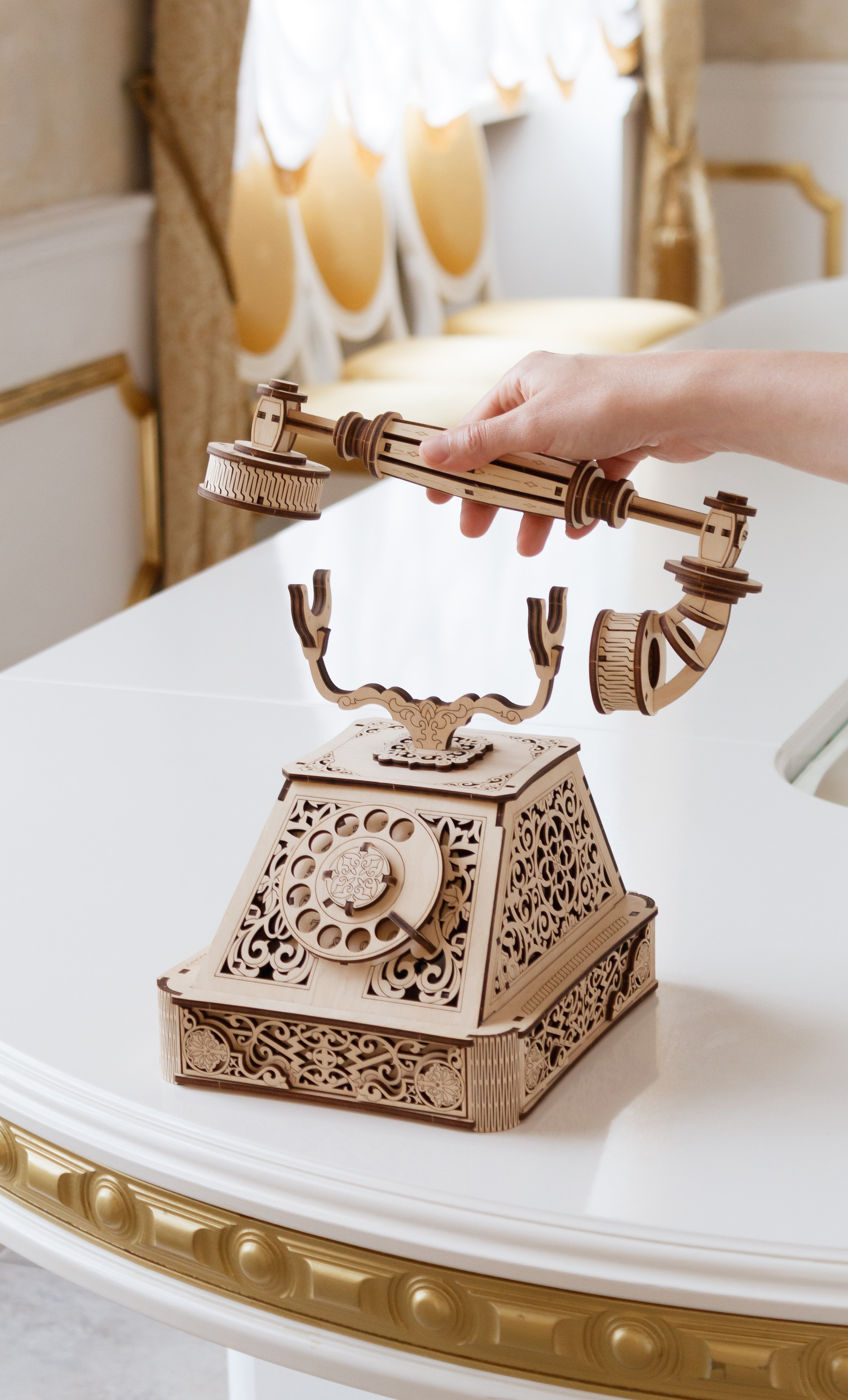 3D-Holzpuzzle Retro Telefon