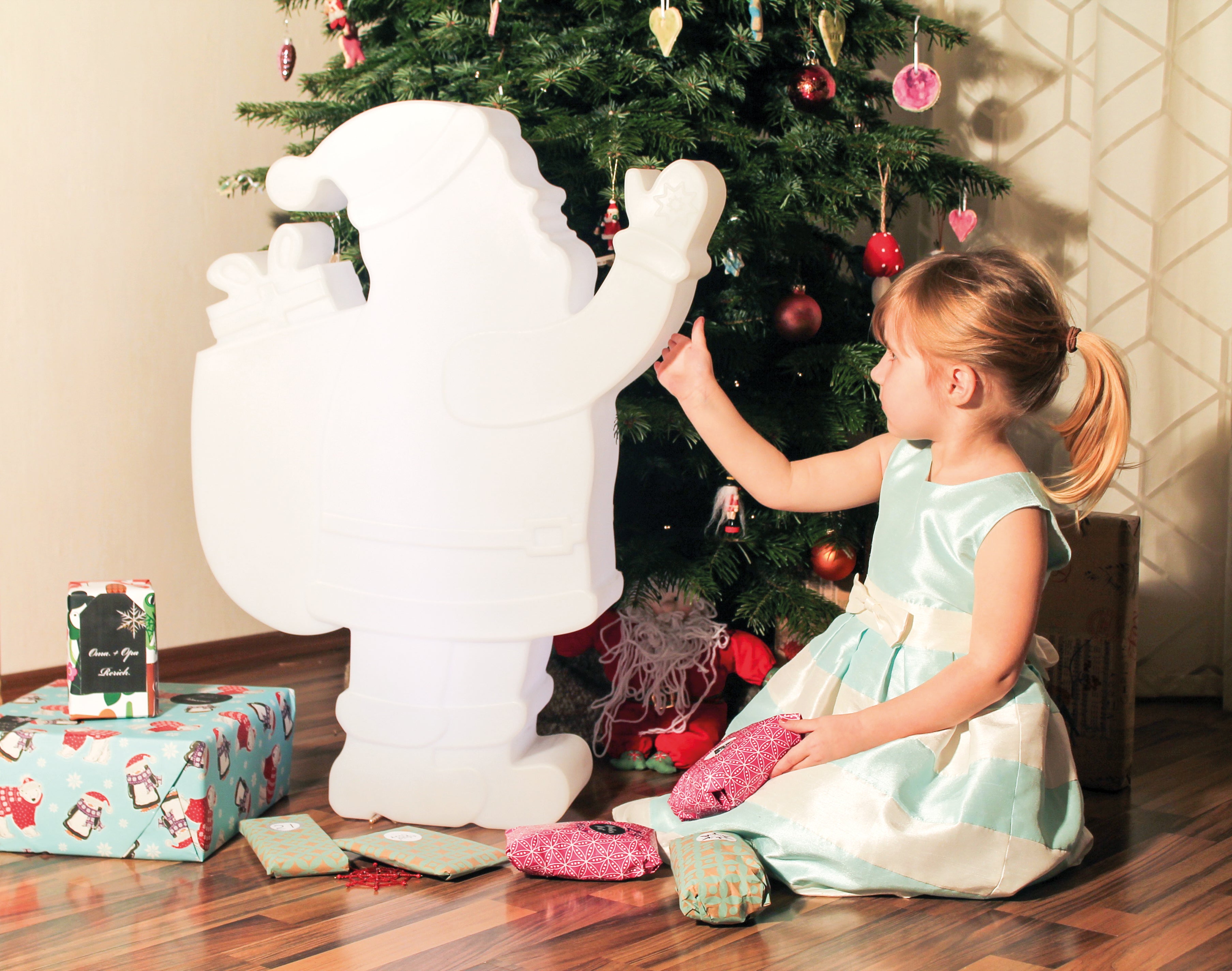 Dekoleuchte Shining Santa 78cm (RGB)