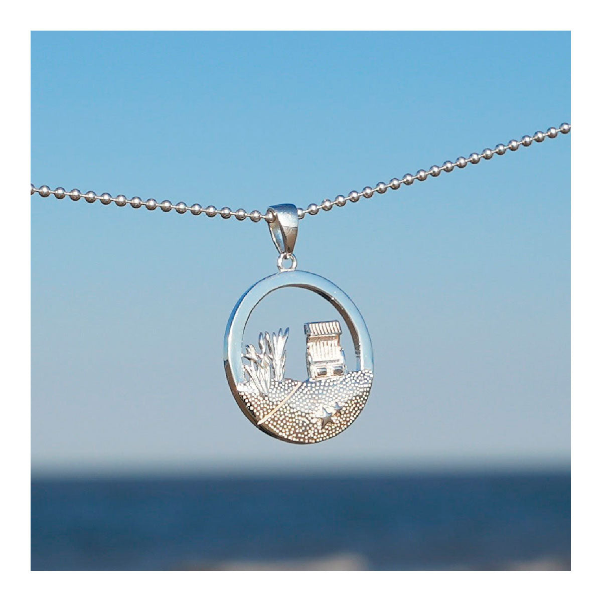 Kettenanhänger Strandkorb Rund / Düne - Silber