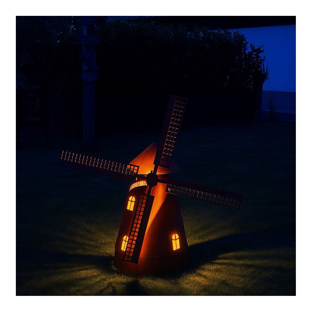 Drehbare Windmühle inkl. Beleuchtung - Edelrost