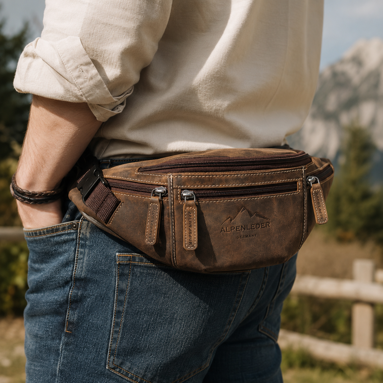 Gürteltasche aus Büffelleder