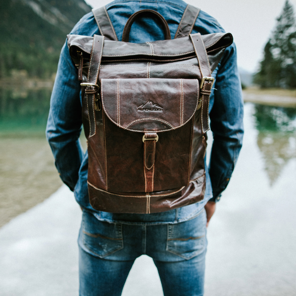 Kurierrucksack MOUNTAINSIDE aus Büffelleder