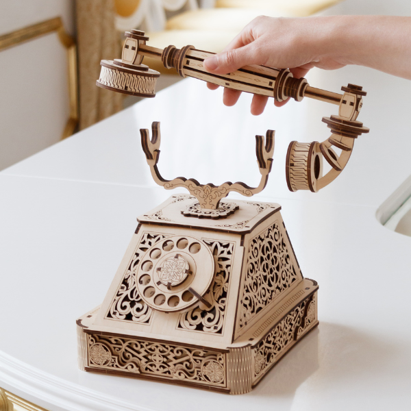 3D-Holzpuzzle Retro Telefon
