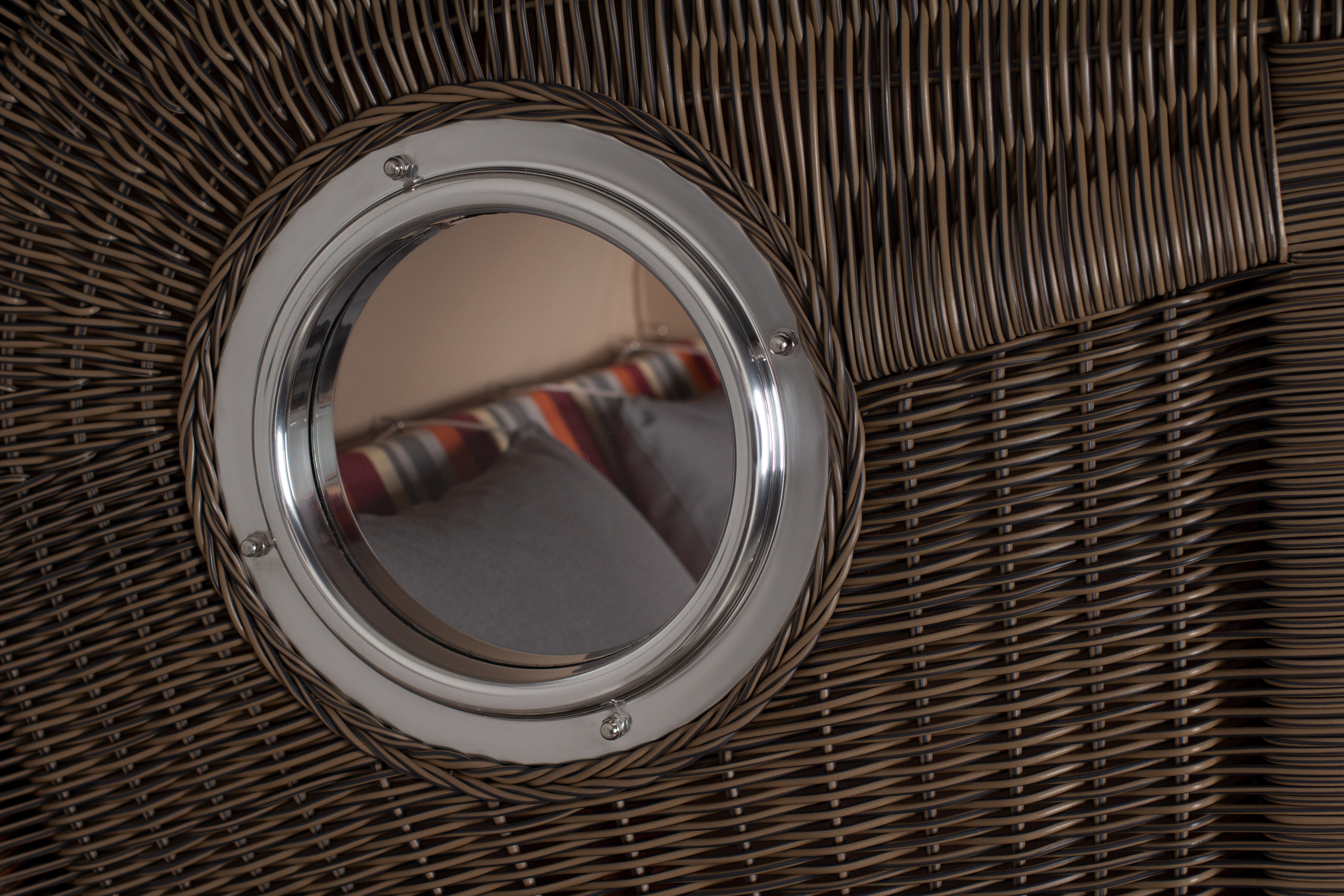 Strandkorb Düne Bullauge Mahagoni PE Grey Dessin 584 inkl. Sekt-/Champagnerkühler