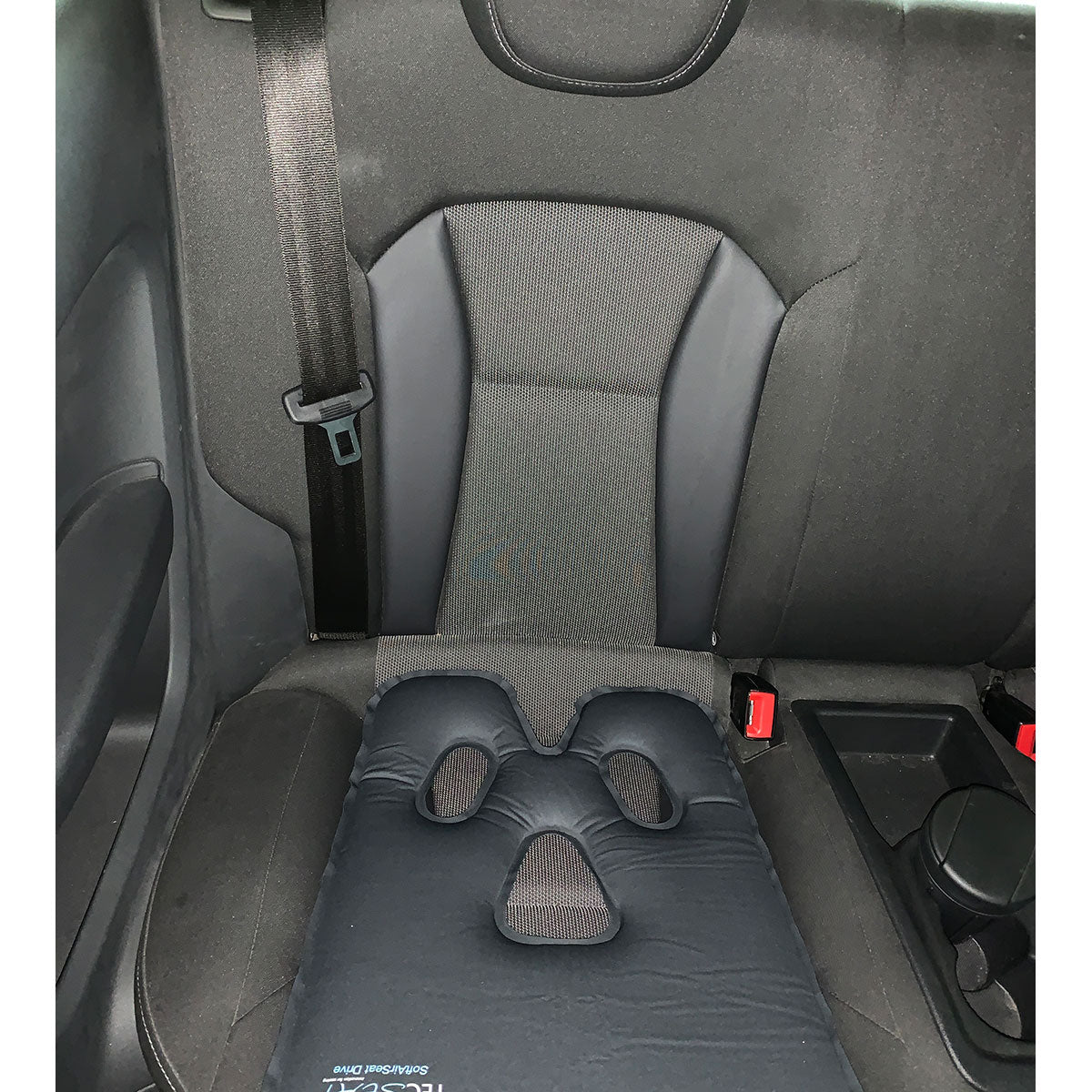 Orthopädisch wirkendes Sitzkissen für Kraftfahrzeuge