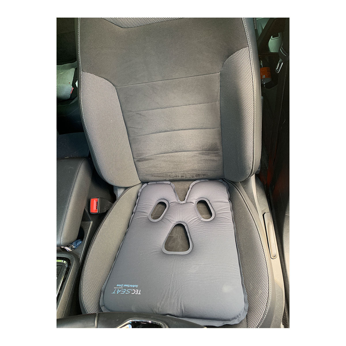 Orthopädisch wirkendes Sitzkissen für Kraftfahrzeuge