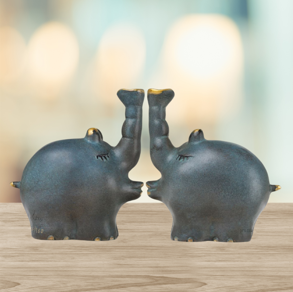 Otto Waalkes: Skulpturenpaar "Ottifanten in Love" Bronze