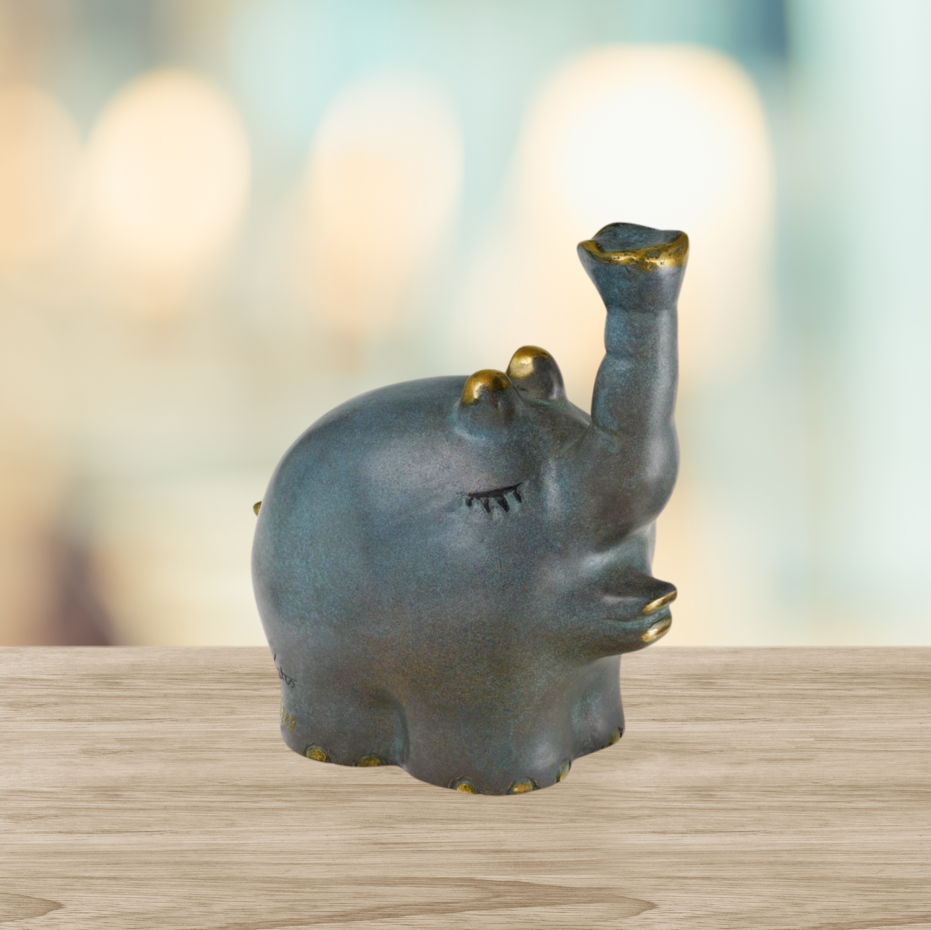 Otto Waalkes: Skulptur "Ottifant in Love" Bronze