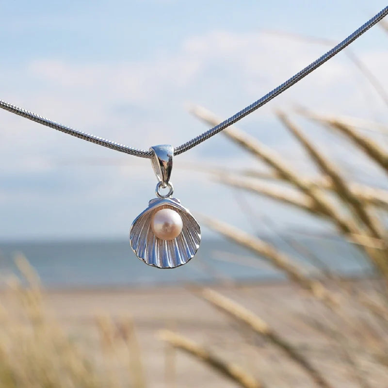 Kettenanhänger Muschel mit Perle - 925 Sterling Silber