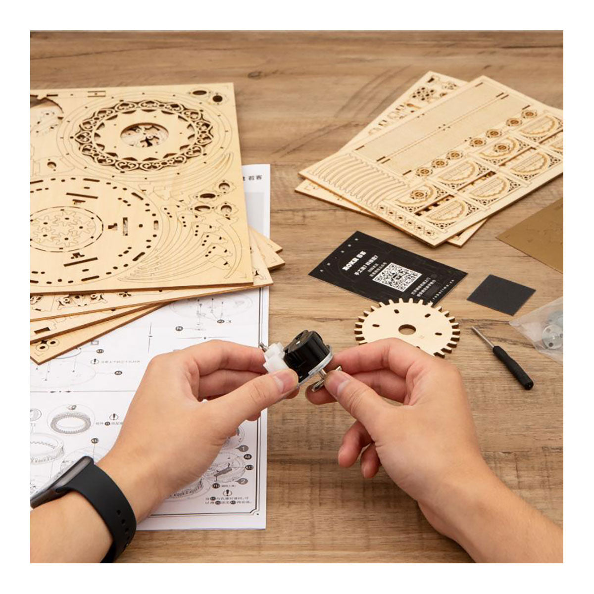 3D-Holzpuzzle Karussell