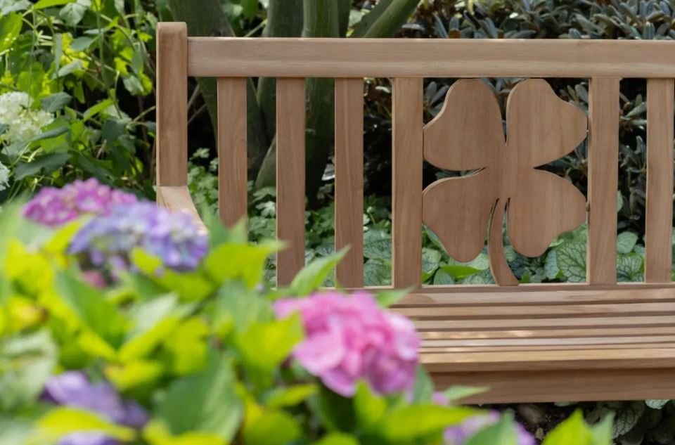 Teakholz Gartenbank Kleeblatt 120 cm