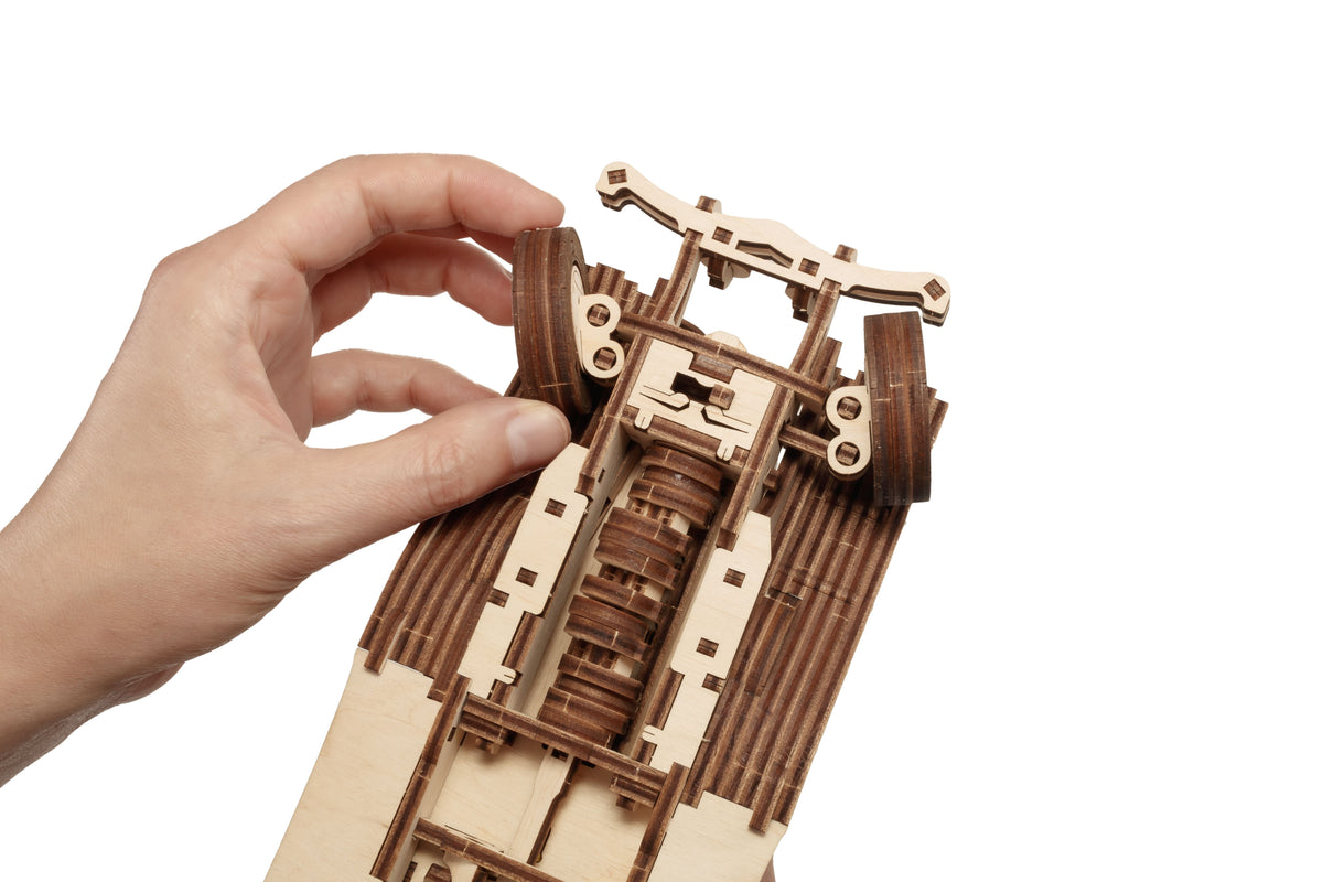 3D-Holzpuzzle Wind Up Car Ferdinand