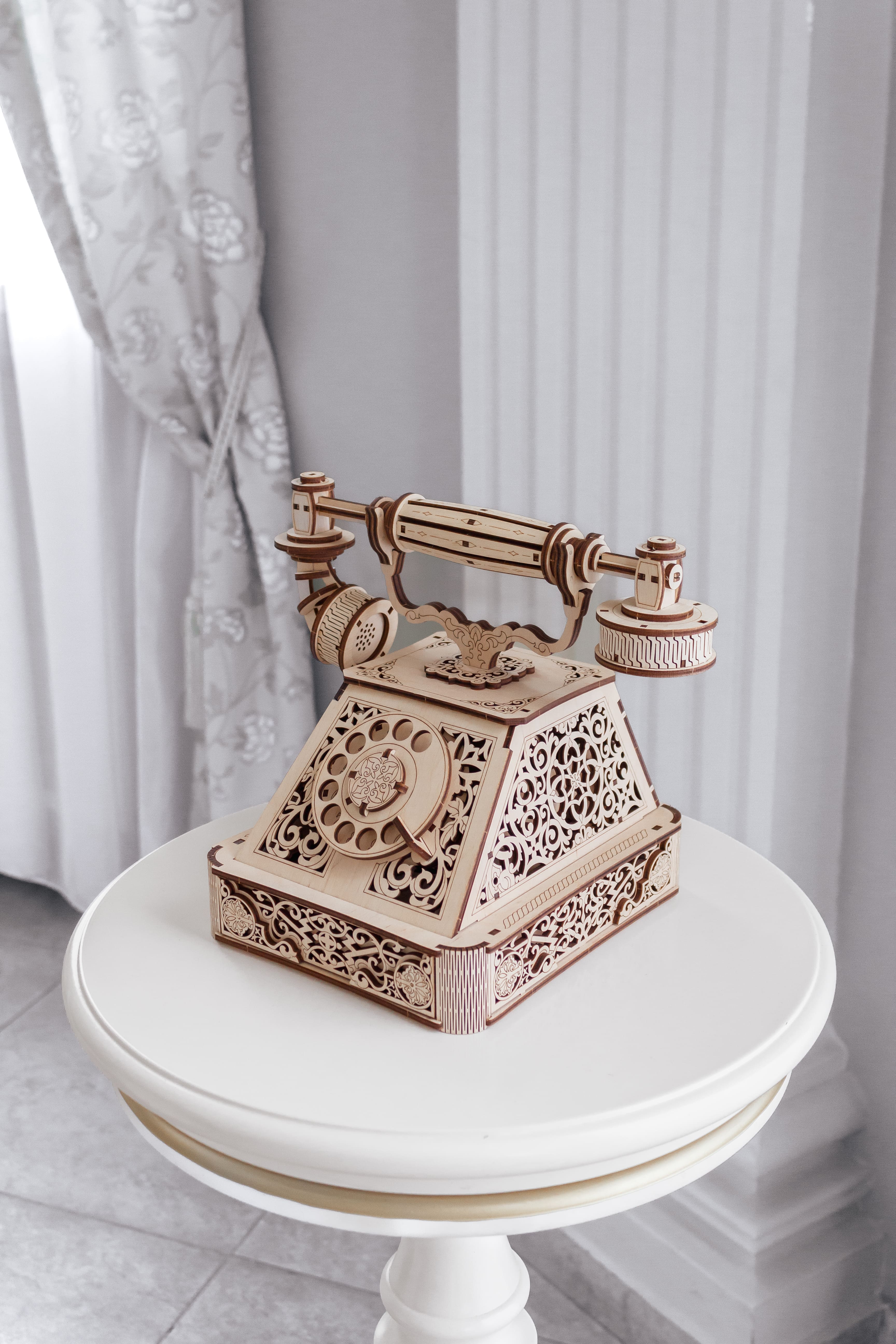 3D-Holzpuzzle Retro Telefon