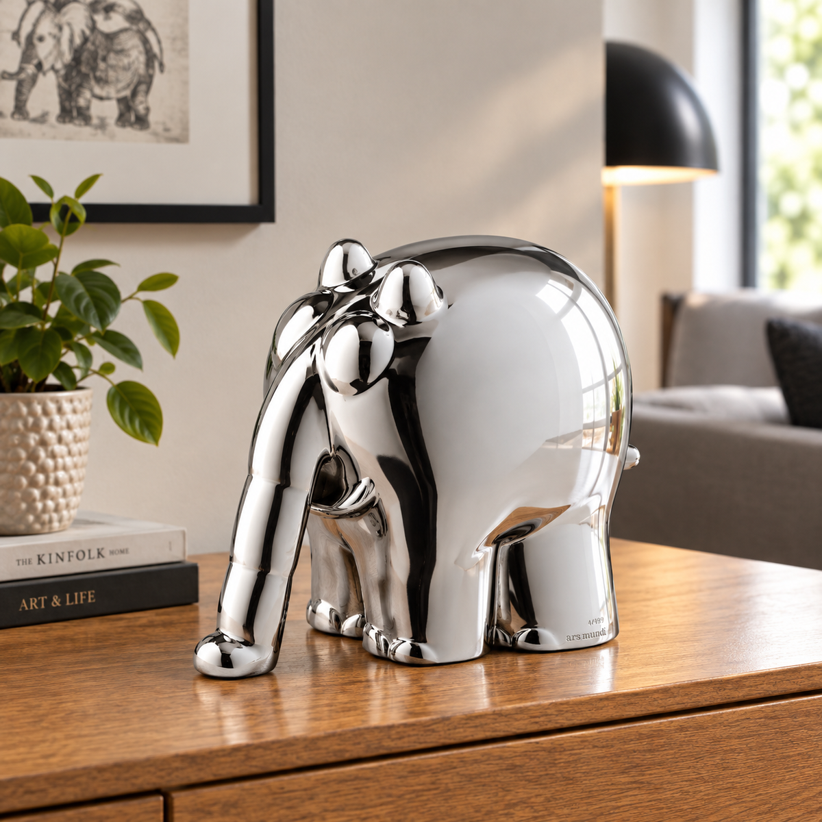 Otto Waalkes: Skulptur "Ottifant", Version in Kunstguss Metallic-Silber