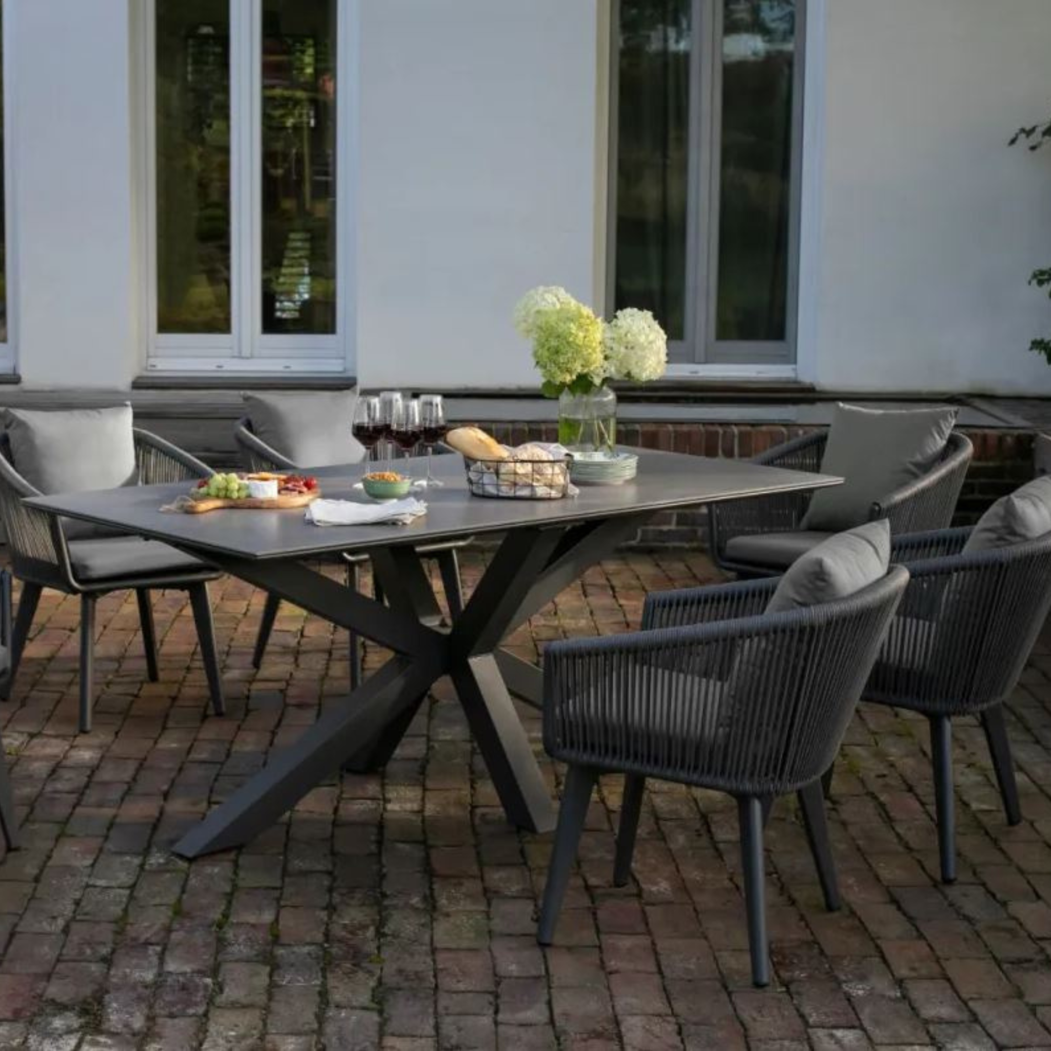 Gartenmöbelset: Tisch Almeria (200 cm) & 6er Set Diningsessel Cadiz