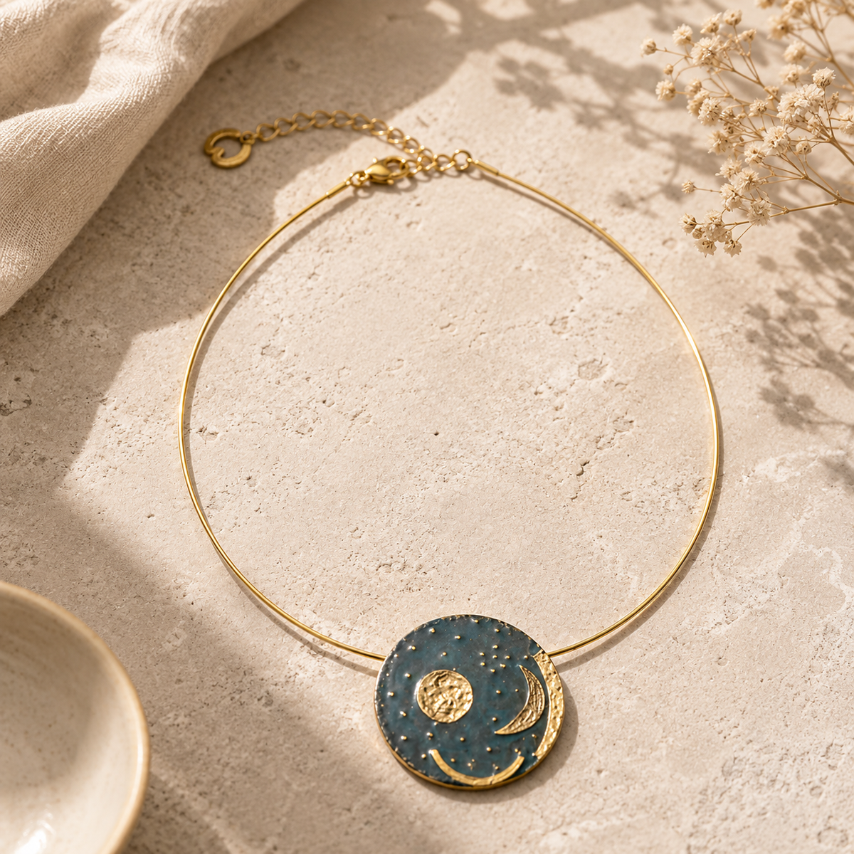 Petra Waszak: Collier "Himmelsscheibe von Nebra"