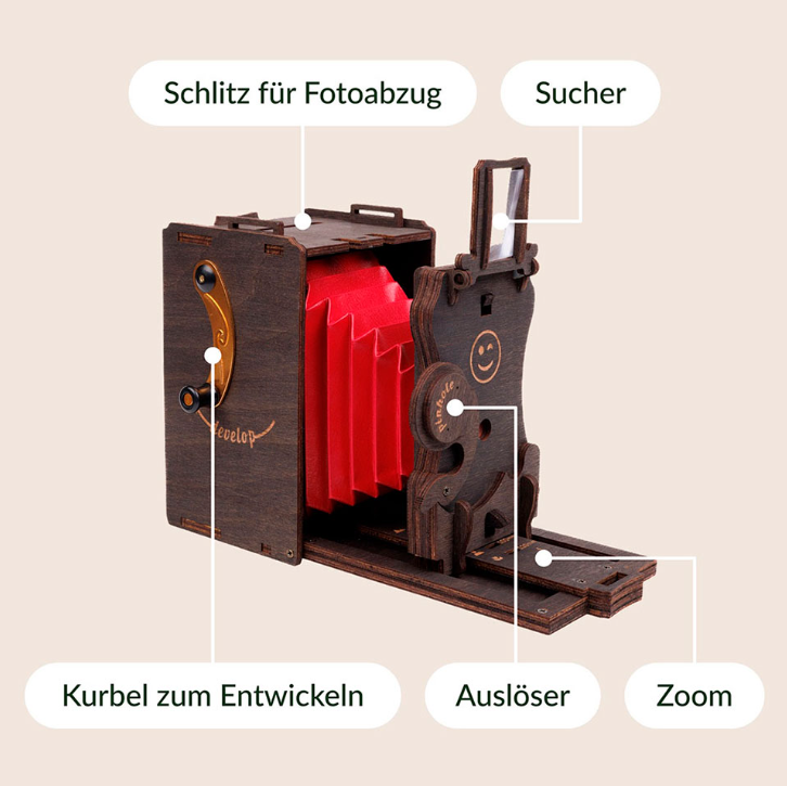 Vorteilsaktion: 3D-Holzpuzzle, Sofortbildkamera Bausatz inkl. Fujifilm Instax + gratis Stativ